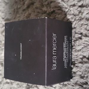 BNIB Laura Mercier Translucent Setting Powder